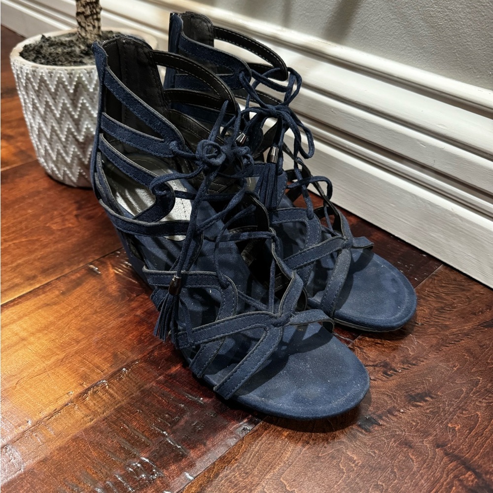 Kenneth Cole Reaction Gladiator Wedge Heels size 7.5 M Women’s